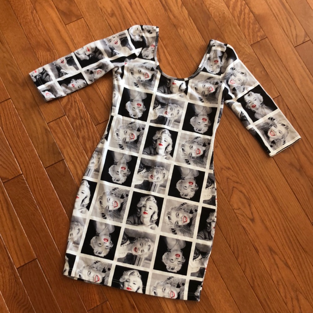 Size S black and white Marilyn Monroe dress